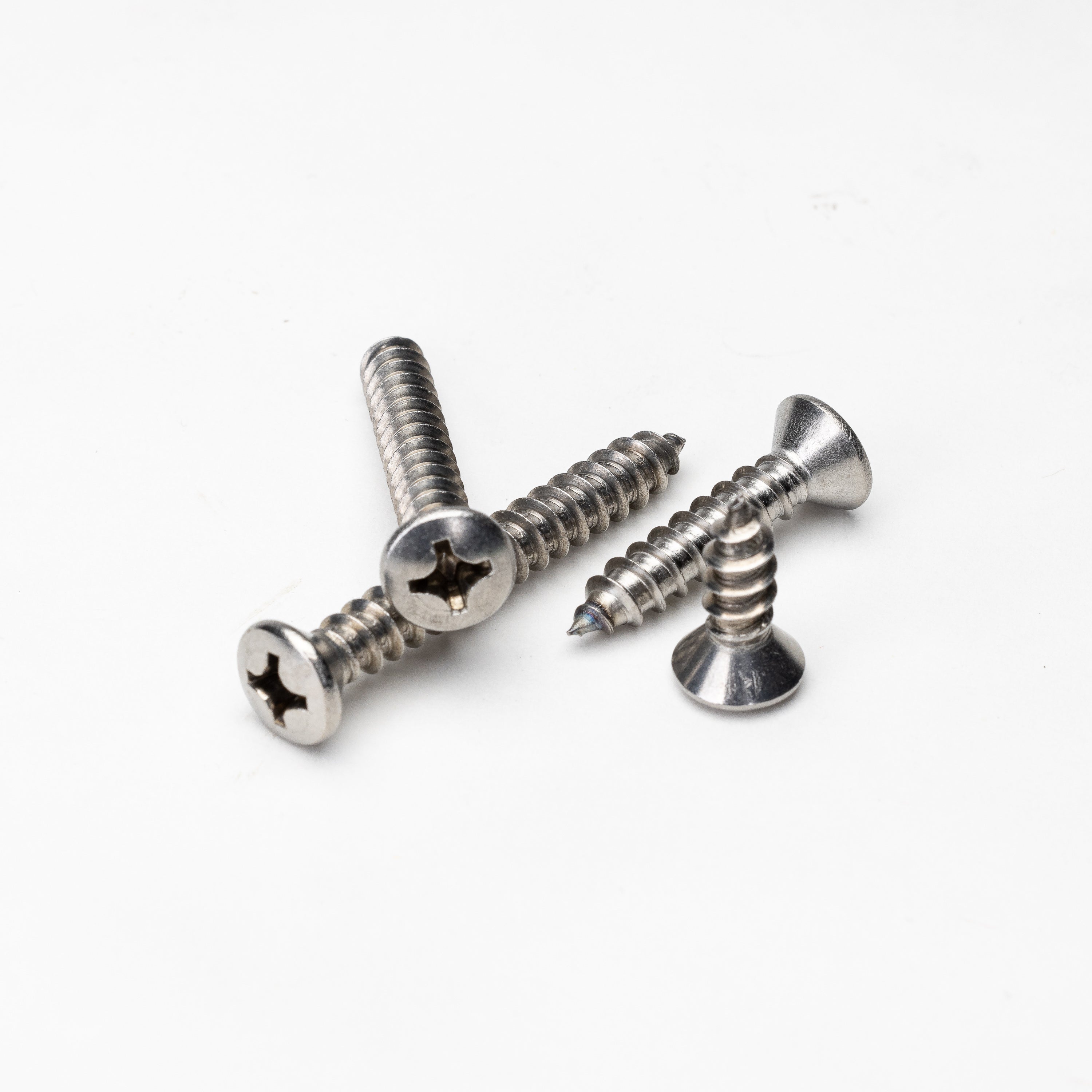 thumbnail image 2 of Fastenere #4 X 1" Oval Head Phillips Sheet Metal Screws - 18-8 Stainless Steel (Qty 100) 2 of 5