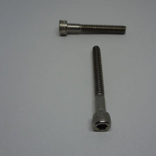  Socket Head Cap, Partial Thread, Stainless Steel, #10-24X1 1/2"